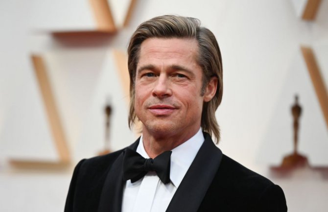 Brad Pitt viđen s 29 godina mlađom njemačkom manekenkom