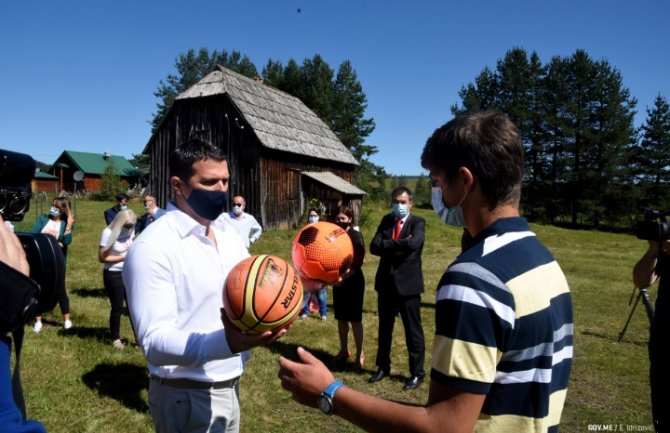 Janović: Puno mi je srce kad ispunim obećanje dato djetetu