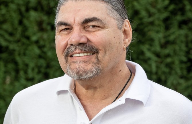 Martinović donirao 1.000 eura Islamskoj zajednici: Multietnički i multikonfesionalni sklad su temelj države