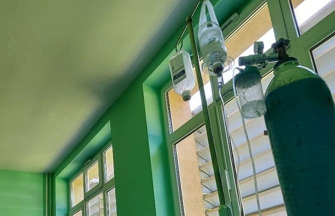 34 pacijenta u beranskoj bolnici, 4 sa teškom kliničkom slikom