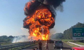Težak sudar na auto-putu kod Zagreba, gore automobili