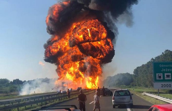 Težak sudar na auto-putu kod Zagreba, gore automobili