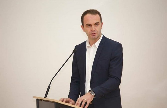 Đeljošaj: Čekamo poziv za pregovore