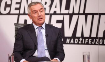Đukanović: Nijesmo mi pupčanom vrpcom vezani za vlast već za Crnu Goru
