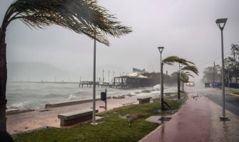 Grčka: U oluji dvije osobe poginule, ima nestalih