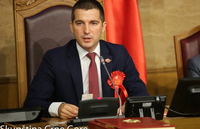 Bečić zahvalio Đukanoviću: Interes građana i razvoj Crne Gore mora biti jedini zadatak na svim nivoima upravljanja