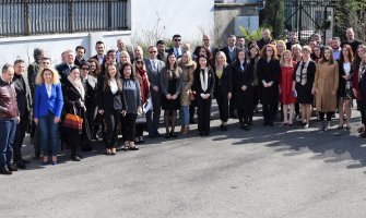 U sklopu njemačkog developpp.de programa obezbijeđena sredstava za projekte iz CG u iznosu od 100.000 do  dva miliona eura