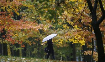 Oblačno, poslijepodne jaka kiša i grmljavina