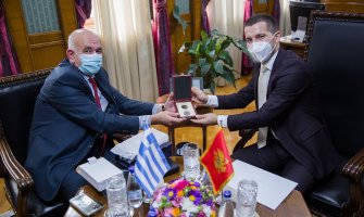 Bečić - Parcos: Grčka će nastaviti da podržava Crnu Goru na putu ka EU