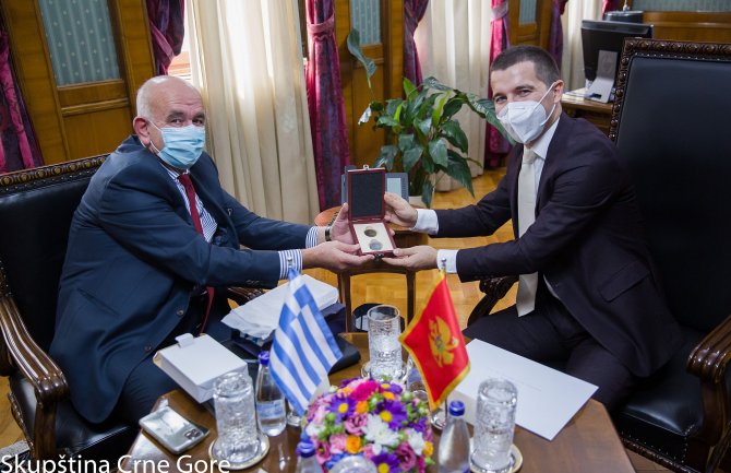Bečić - Parcos: Grčka će nastaviti da podržava Crnu Goru na putu ka EU