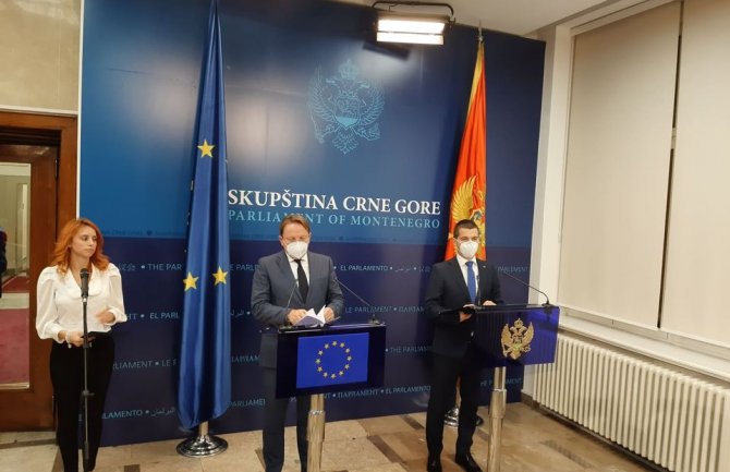 Varhelji: Nudimo plan koji će podstaći ekonomiju u regionu u periodu od četiri do pet godina