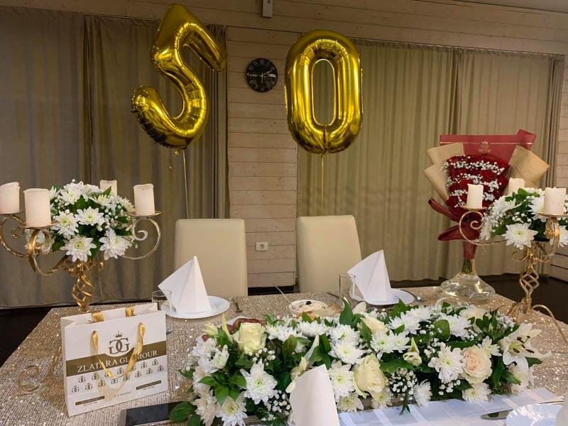 1217989829258832244866553453796998573824620n