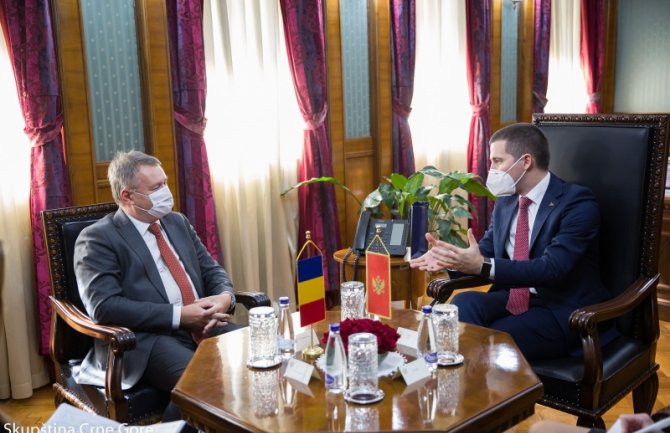 Bečić - Nagi: Crna Gora ostaje dosljedna evropskim integracijama