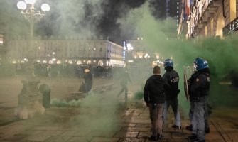 Italija: Eskalirali sukobi između demonstranata i policije, u Milanu bacani molotovljevi kokteli