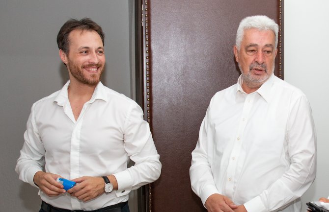 Milačić: Ne zanimaju me fotelje, ostajem u Parlamentu