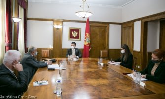 Bečić: Skupština će raditi na poboljšanju položaja osoba sa invaliditetom