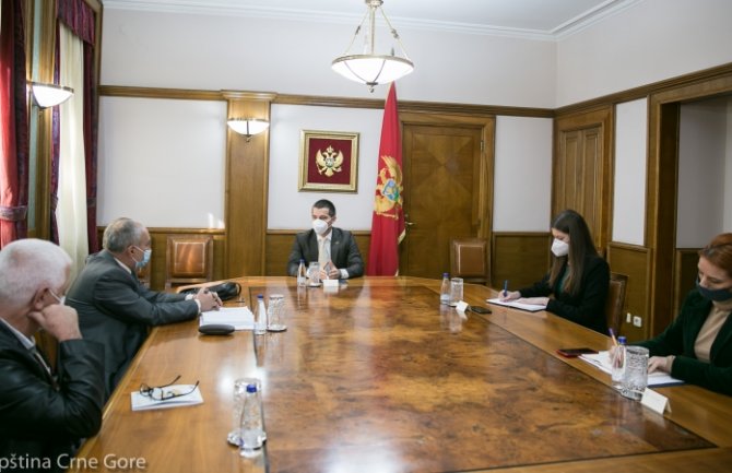 Bečić: Skupština će raditi na poboljšanju položaja osoba sa invaliditetom