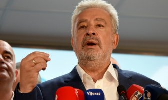 Krivokapić: Nijesam pozitivan na koronavirus