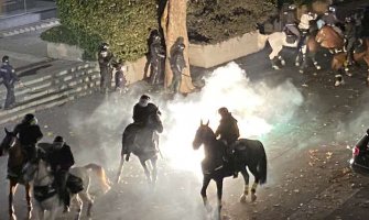 Ljubljana: Više osoba povrijeđeno u sukobu policije i demonstranata (VIDEO)