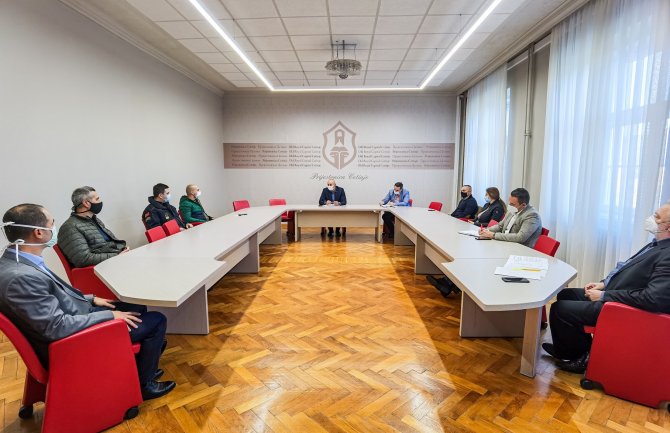 Inspekcija da pojača kontrolu poštovanja mjere samoizolacije