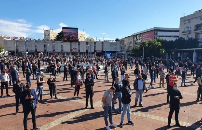 Udruženje ugostitelja Crne Gore najavilo otvaranje objekata u četvrtak: Od danas za nas odluke NKT-a ne važe