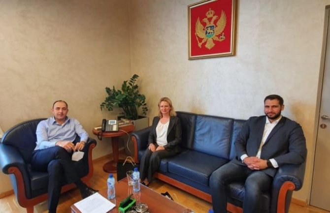  Crna Gora će  prvi put biti povezana  i tokom zime direktnom avio linijom sa Ukrajinom