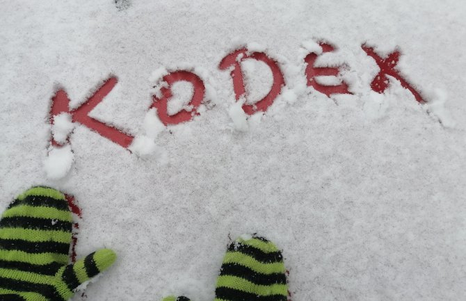 Zabijelio snijeg na sjeveru, temperatura ispod nule