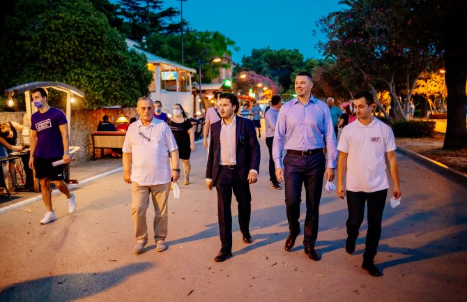 Bar je Crna Gora u malom, ponosni smo na njegov multikulturalizam