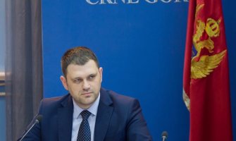 Anđušić: Sastavljanje vlade obilježili diletantizam, šarlatanstvo i opšte nepovjerenje aktera