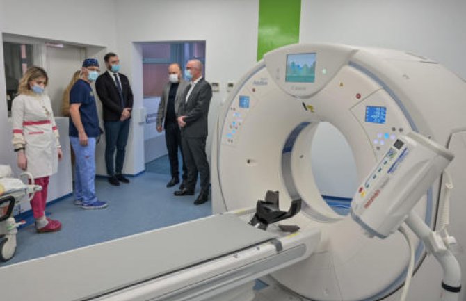 Institutu za bolesti djece donirali opremu vrijednu pet hiljada eura