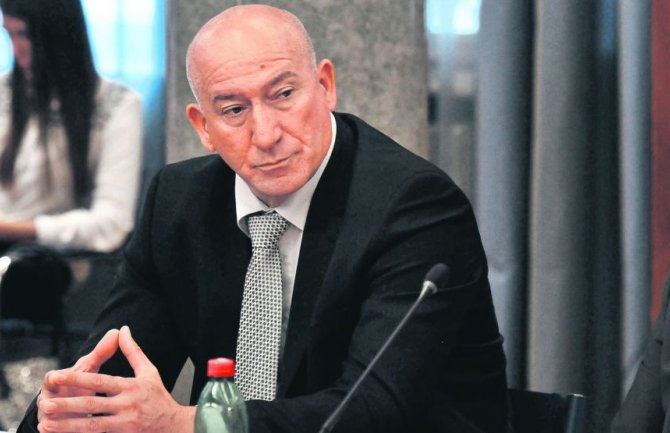 Katnić: Ispitaćemo da li je bilo pokušaja političke korupcije u slučaju Abazovića