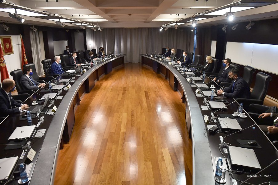 50689530223045811d5d3o