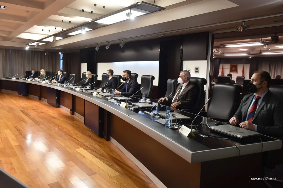 50690282326434857503eo