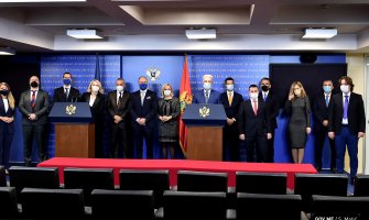 Krivokapić: Garantujemo redovne plate i penzije (FOTO)