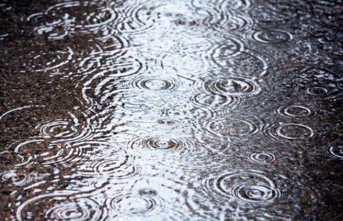 MUP upozorava: Moguće poplave zbog jake kiše