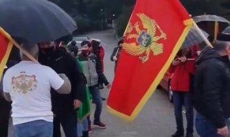 Patriotska autokolona od Herceg Novog do Budve (Video)