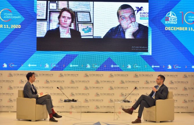 Za borbu protiv dezinformacija potrebna je i politička volja