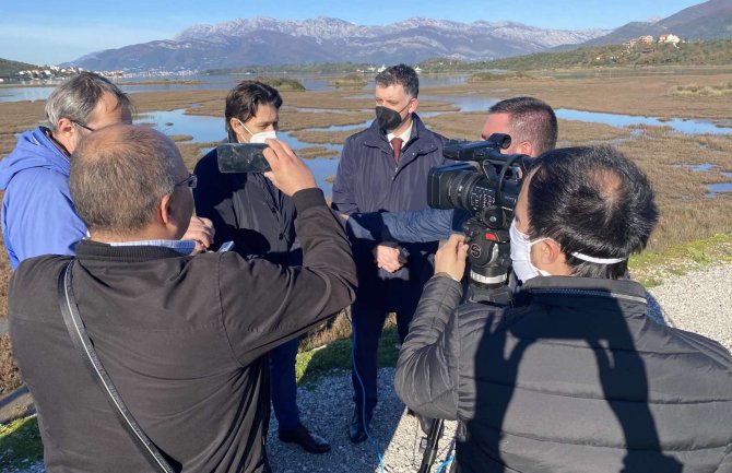 Postignut načelni dogovor između Opštine Tivat i JP za upravljanje morskim dobrom