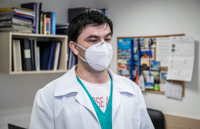 Galić: Praznici veliki epidemiološki izazov, građani da se uzdrže od okupljanja