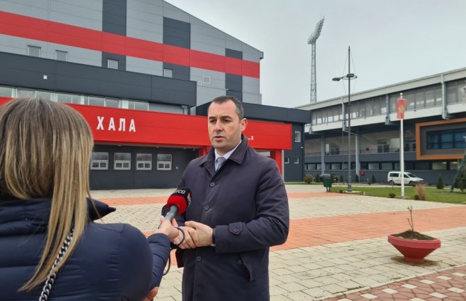 Šćekić: Planiramo da na mjestu stare hale sagradimo novu za potrebe OSI, naredne godine počinjemo sa rekonstrukcijom zapadne tribine Gradskog stadiona