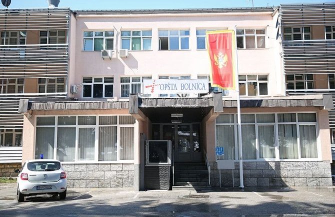 Šest pacijenata u beranskoj bolnici ima težu kliničku sliku