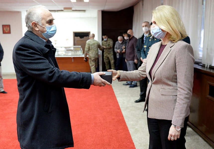 13388054129069168595424304141575417516911950n