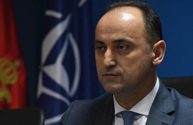 Perović podnio ostavku