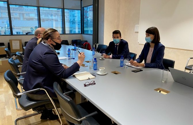 Po uzoru na lokalni Socijalni savjet u Bijelom Polju formirati iste i u drugim opštinama