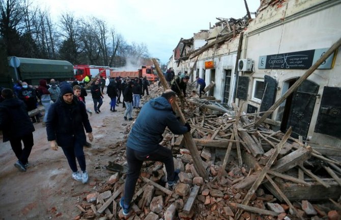 Crnogorska Vlada izdvojila 50.000 eura pomoći Hrvatskoj