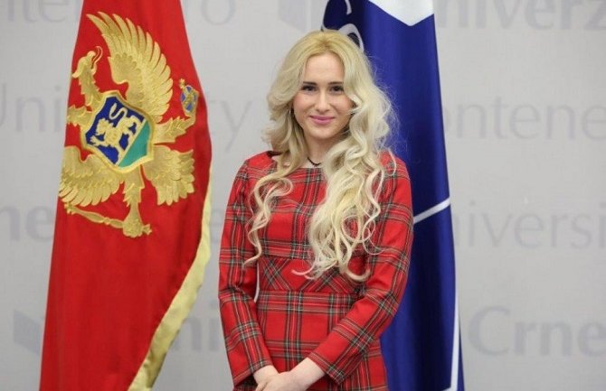 Iliana Bakmaz, najbolja studentkinja Pomorskog fakulteta:  Cilj da kao kapetan uplovim u moju Boku 