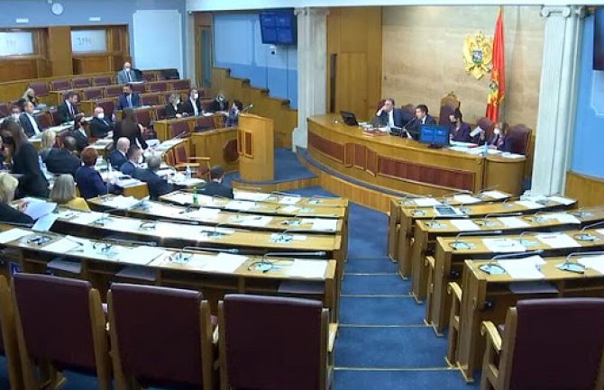 Opozicija pokrenula postupak za ocjenu ustavnosti akata usvojenih u Skupštini 29. decembra