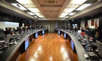 Rašović, Adžić i Perišić savjetnici Abazovića, utvrđen predlog za opoziv Šegrta