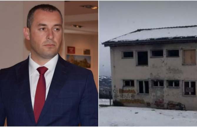 Šćekić osudio ispisivanje grafita u Beranama: Čin koji dolazi iz DPS kuhinja