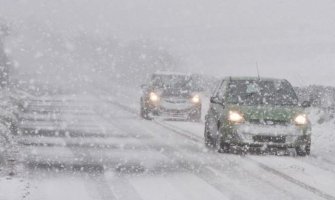 Uspostavljen saobraćaj na putu Šavnik-Žabljak